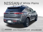 2023 Nissan Pathfinder SV