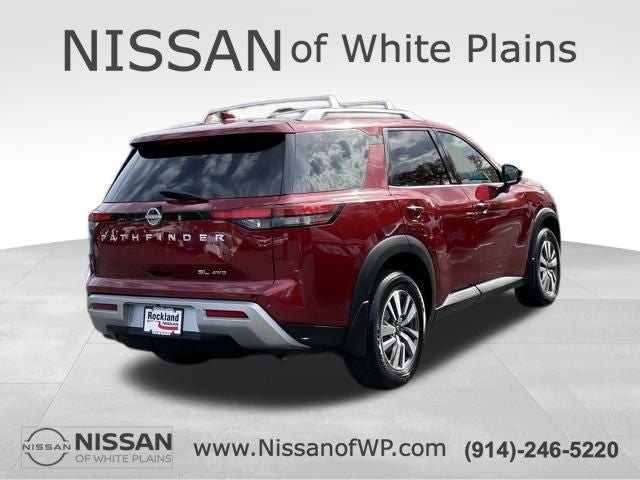2023 Nissan Pathfinder SL