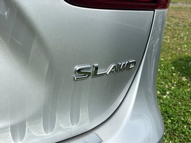 2022 Nissan Rogue Sport SL