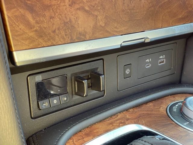 2022 Nissan Armada SL