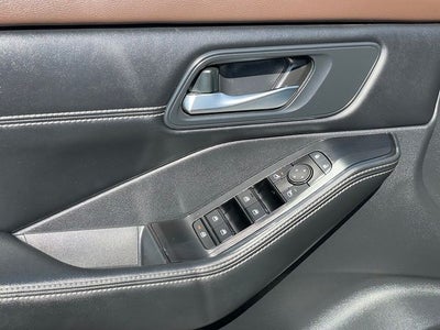 2023 Nissan Rogue SV Midnight Premium