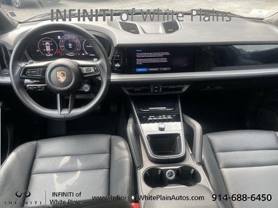 2024 Porsche Cayenne Base