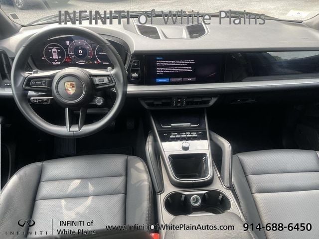 2024 Porsche Cayenne Base