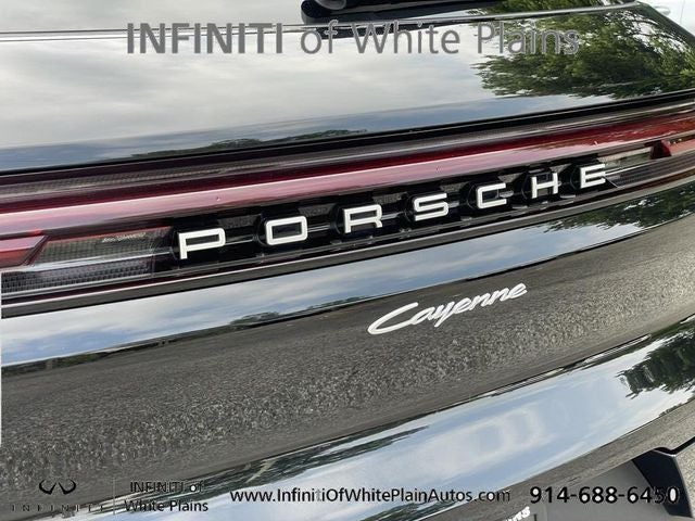 2024 Porsche Cayenne Base