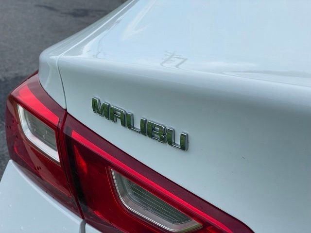 2017 Chevrolet Malibu LS 1LS