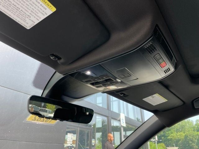 2023 Volkswagen Tiguan 2.0T SEL R-Line