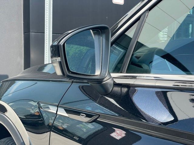 2023 Volkswagen Tiguan 2.0T SEL R-Line