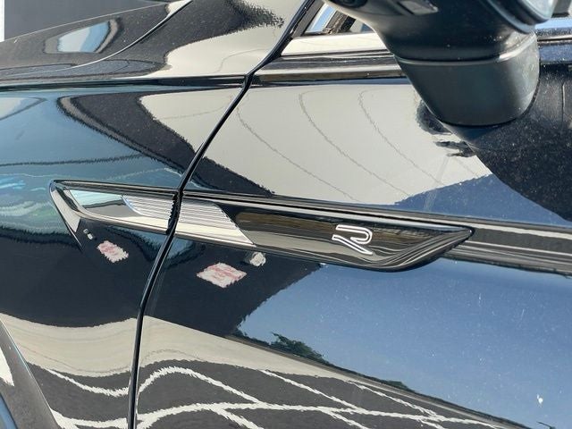 2023 Volkswagen Tiguan 2.0T SEL R-Line