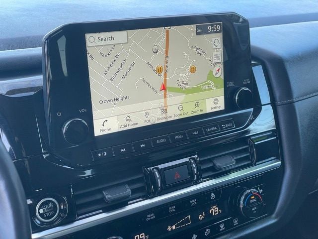 2024 Nissan Pathfinder SL