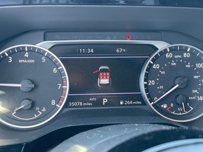 2023 Nissan Pathfinder SL