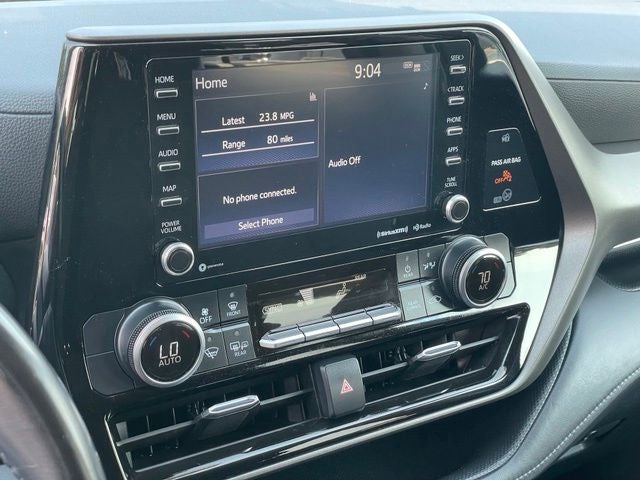 2021 Toyota Highlander LE