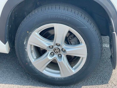 2021 Toyota Highlander LE