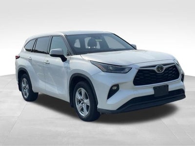 2021 Toyota Highlander LE