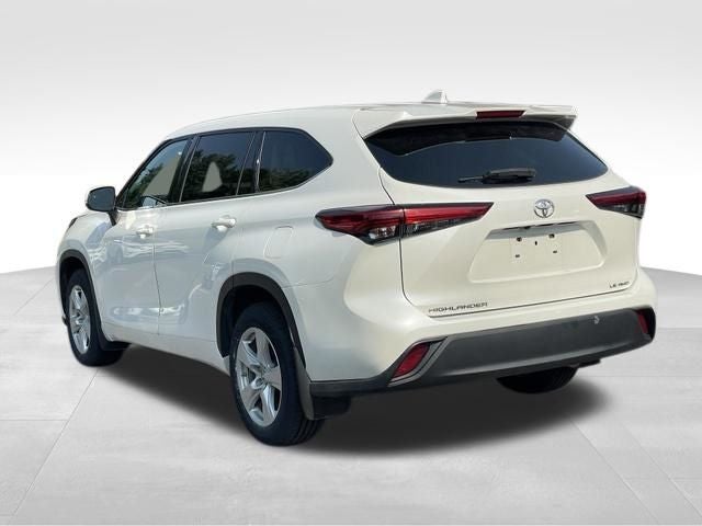 2021 Toyota Highlander LE