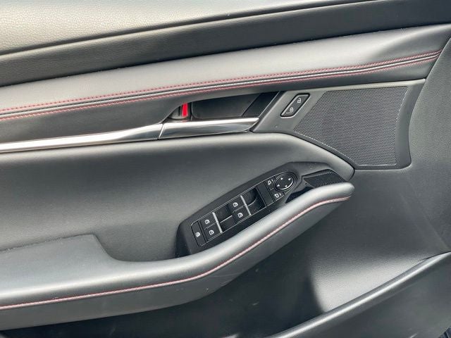 2023 Mazda Mazda3 2.5 S Carbon Edition