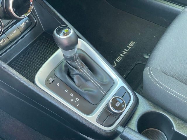 2022 Hyundai Venue SEL