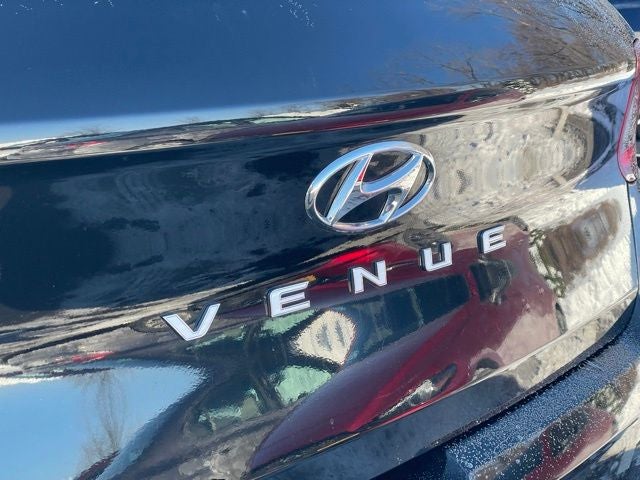 2022 Hyundai Venue SEL