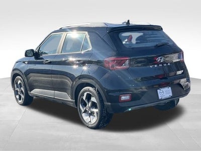 2022 Hyundai Venue SEL