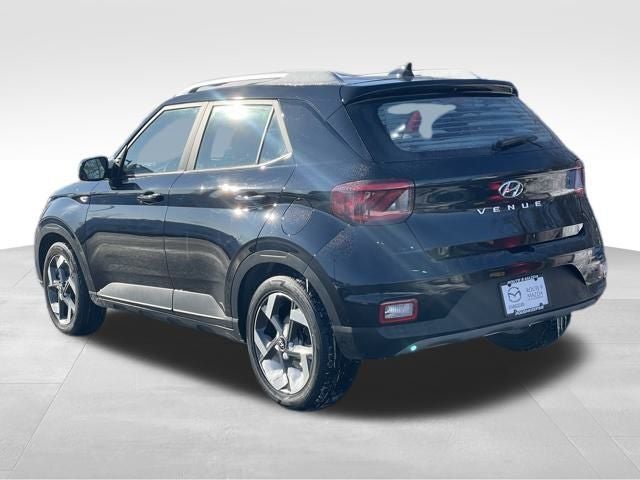 2022 Hyundai Venue SEL