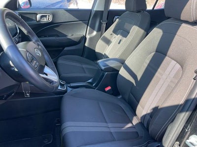 2022 Hyundai Venue SEL
